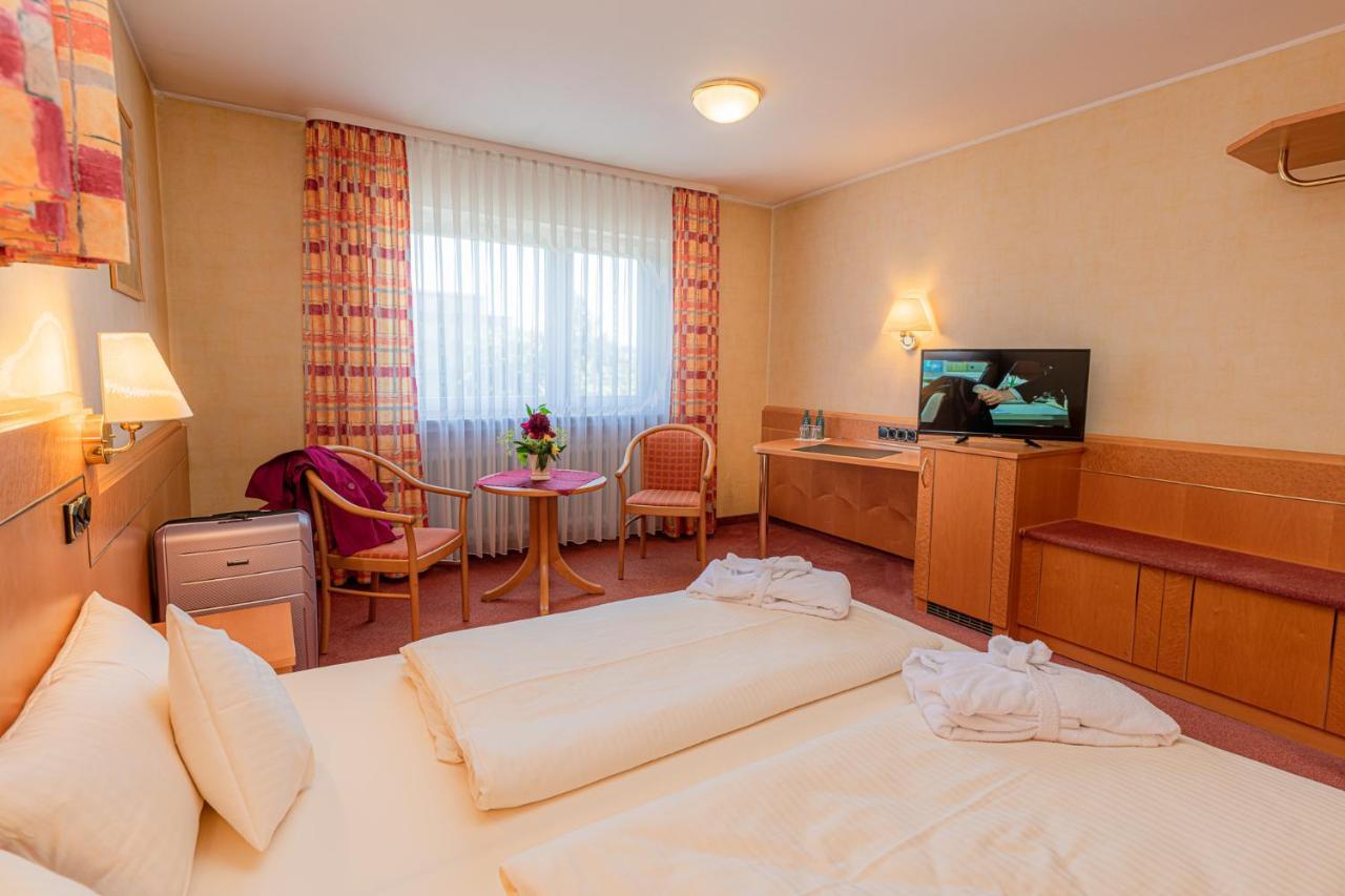 Kishotel Am Kurpark Bad Soden-Salmünster Eksteriør billede
