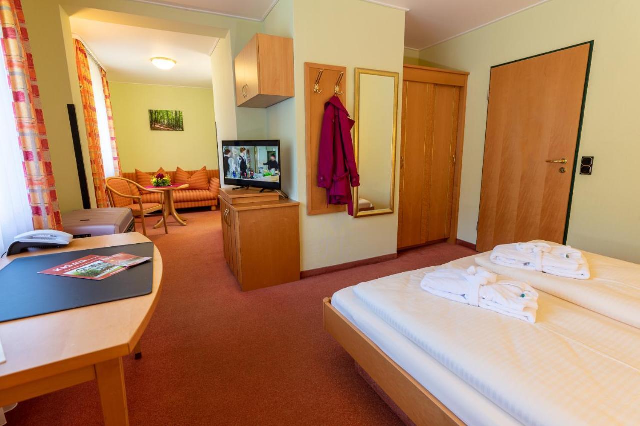 Kishotel Am Kurpark Bad Soden-Salmünster Eksteriør billede